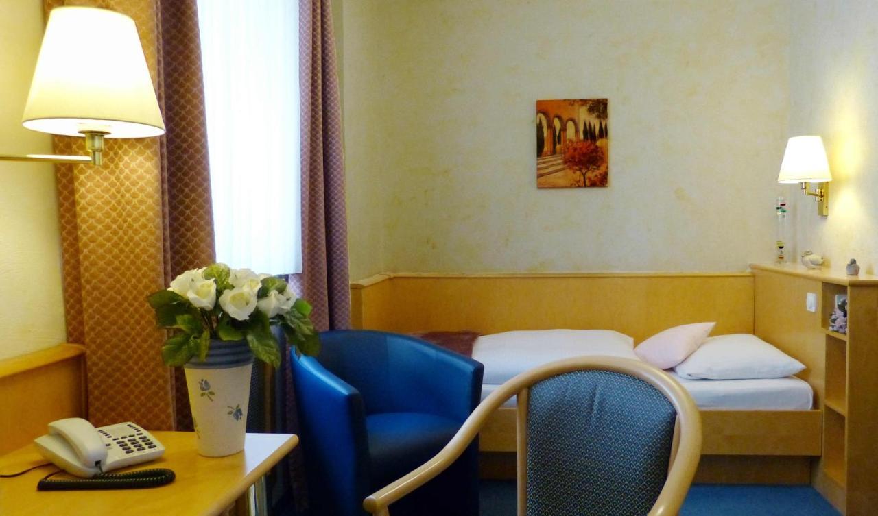 Hotel Wurms Düsseldorf Dış mekan fotoğraf
