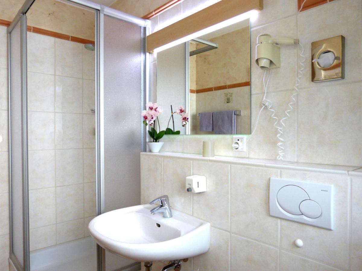 Hotel Wurms Düsseldorf Dış mekan fotoğraf